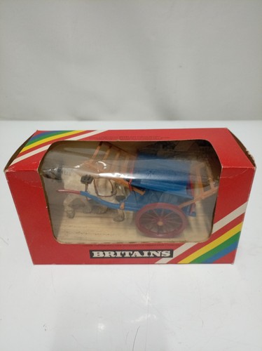 Vintage britains 9499 tumbrel - britains,